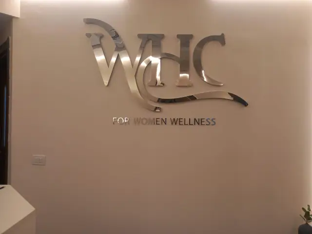 Well Health Clinics - Signage design 3 | MAZCODEX portfolio